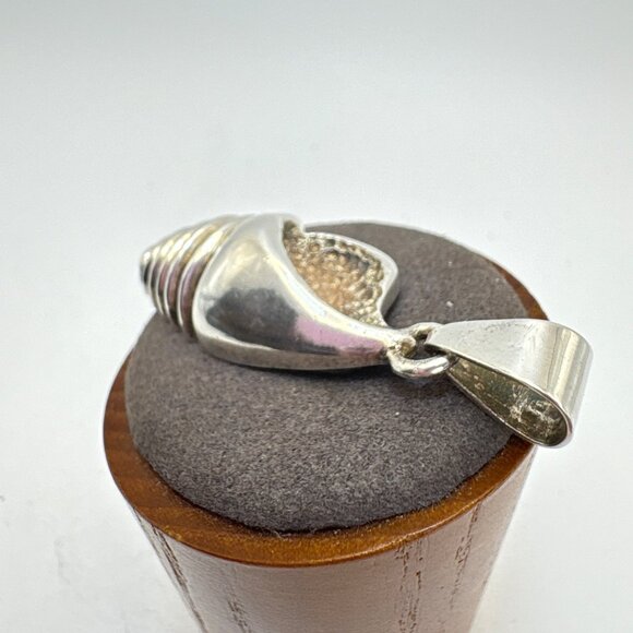 VTG Solid Sterling Silver 925 Conch Shell Design Textured Pendant Size 2" Length - Picture 5 of 13